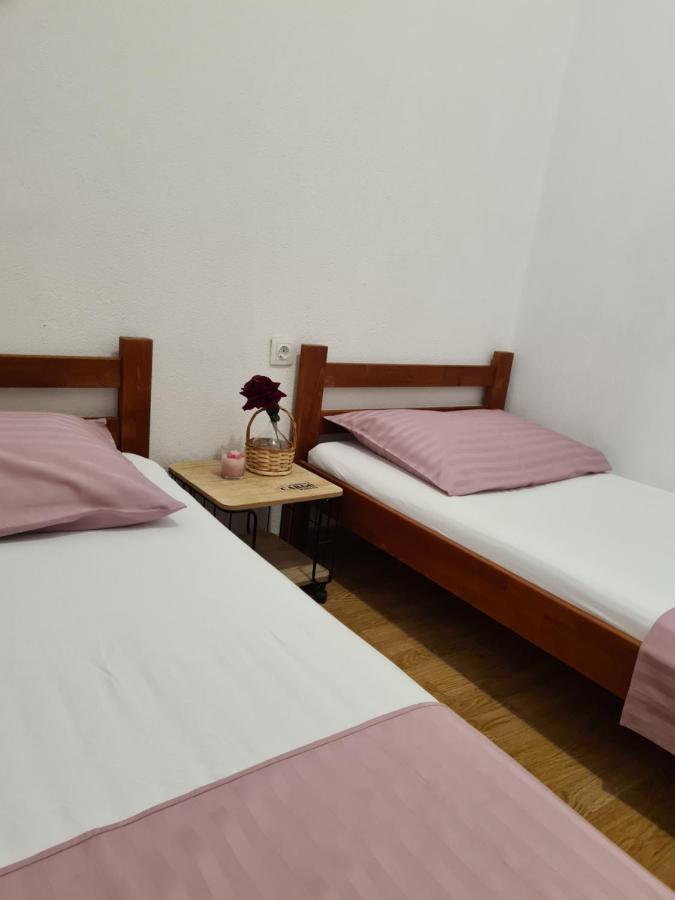 פלוצ'ה Apartman Roza 2 מראה חיצוני תמונה